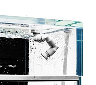 Aplica&ccedil;&otilde;es de veda&ccedil;&atilde;o para aqu&aacute;rios e grandes tanques de peixes