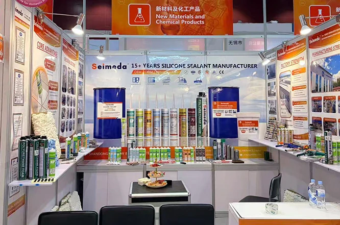 SHANDONG OYG NEW BUILDING MATERIALS CO., LTD atrai multid&otilde;es na Feira de Cant&atilde;o - Adesivo estrutural da marca SEIMEDA, selante de espuma e adesivo sem unhas bem recebido por compradores globais